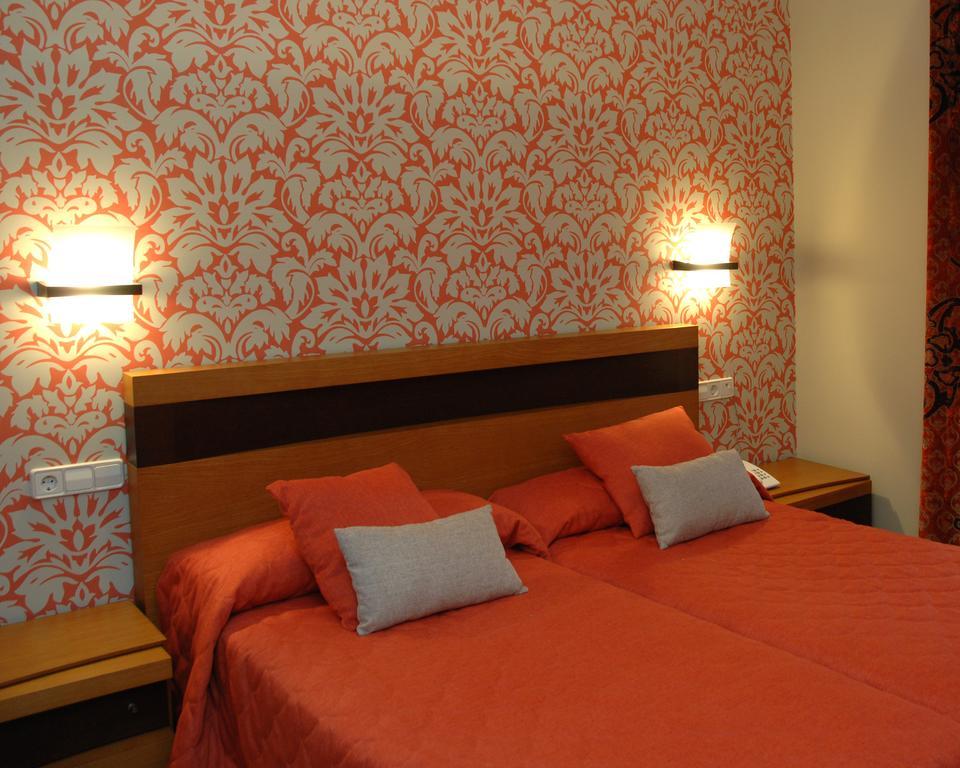 Hotel Hc Sigueenza المظهر الخارجي الصورة